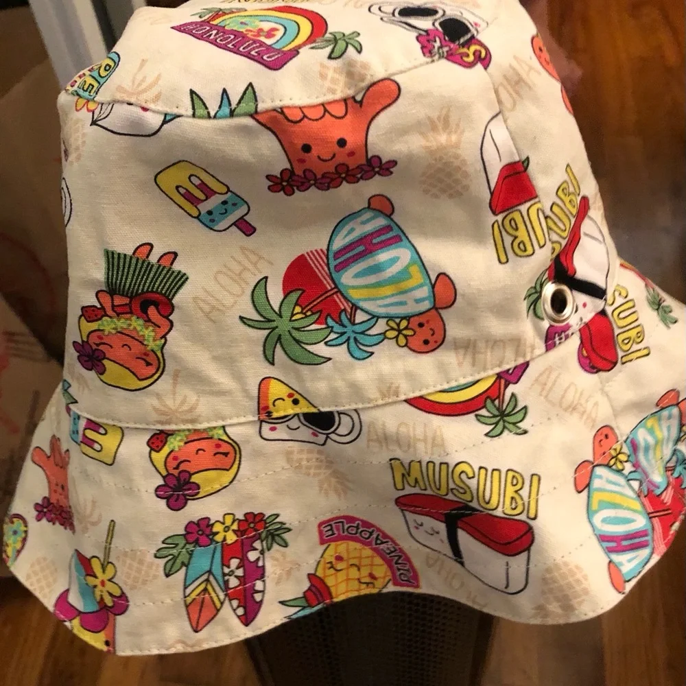 Hawaii Edition Print Reversible Bucket Hat